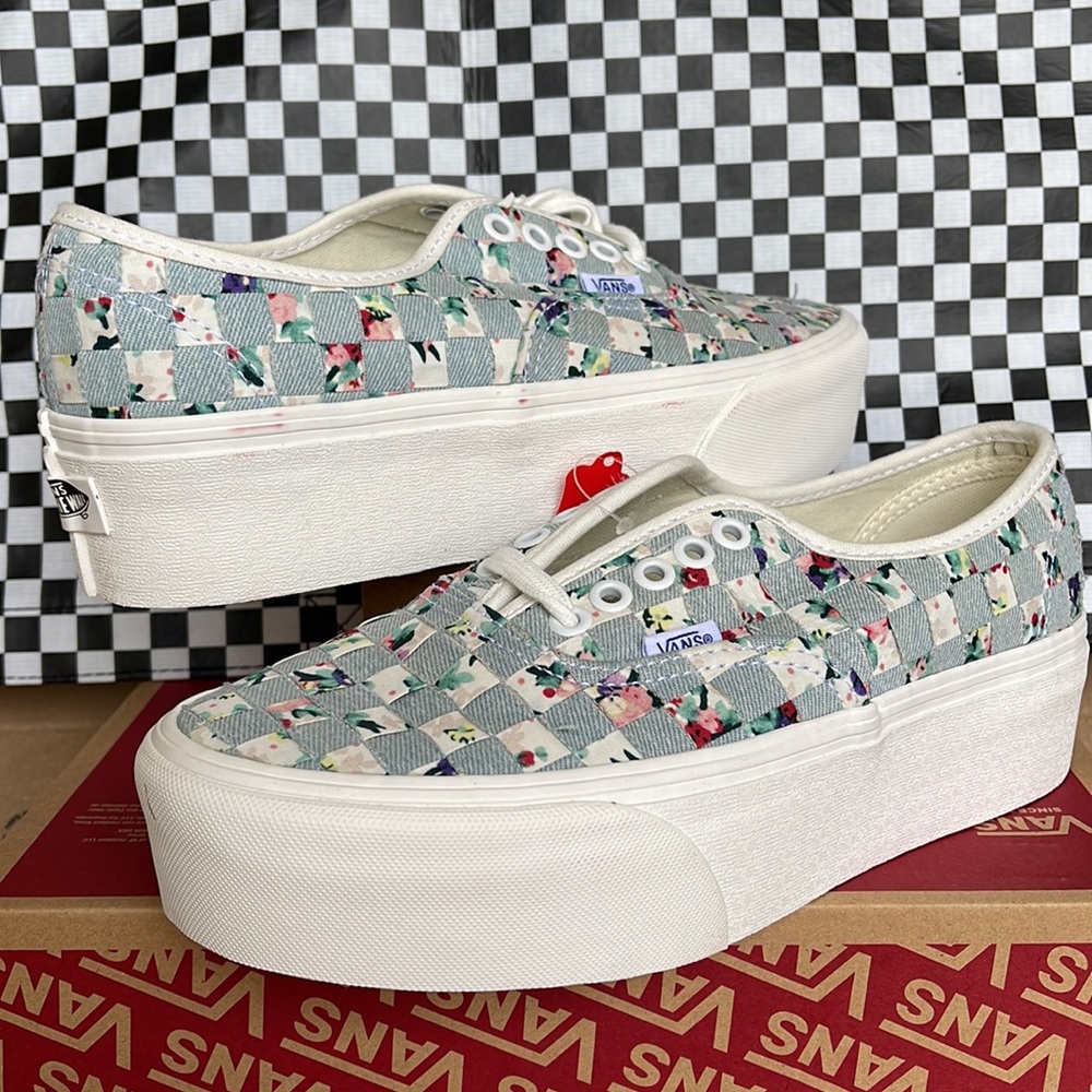 Vans Authentic Stacked Woven Floral/Multi Men’s sneakers-platforms